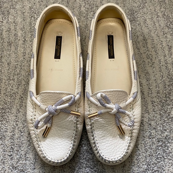 Louis Vuitton Cream Leather Loafers - Picture 1 of 3